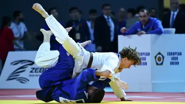 Antalya’da Judo Şampiyonası Parlaması: Elçin Karakazan Gümüş, Havva Sena Tokmak Bronz Kazandı
