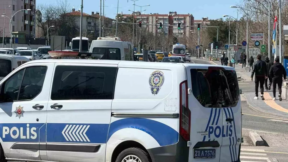 Diyarbakır’da Tutuklu Şahıs Kaçış Girişimi Sırasında Polis Ateşiyle Yakaladı