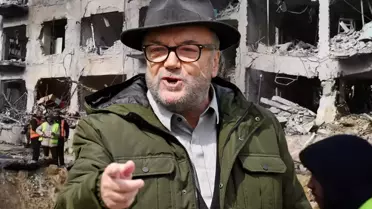 Orta Doğu haritası üzerinde askeri hareketler