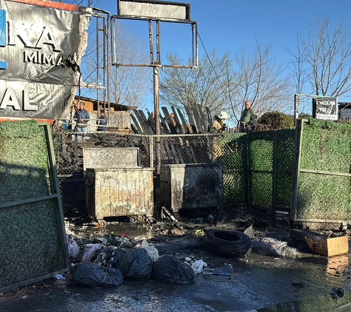 Safranbolu’da Çöp Konteyneri Yangını Kontrol Altına Alındı