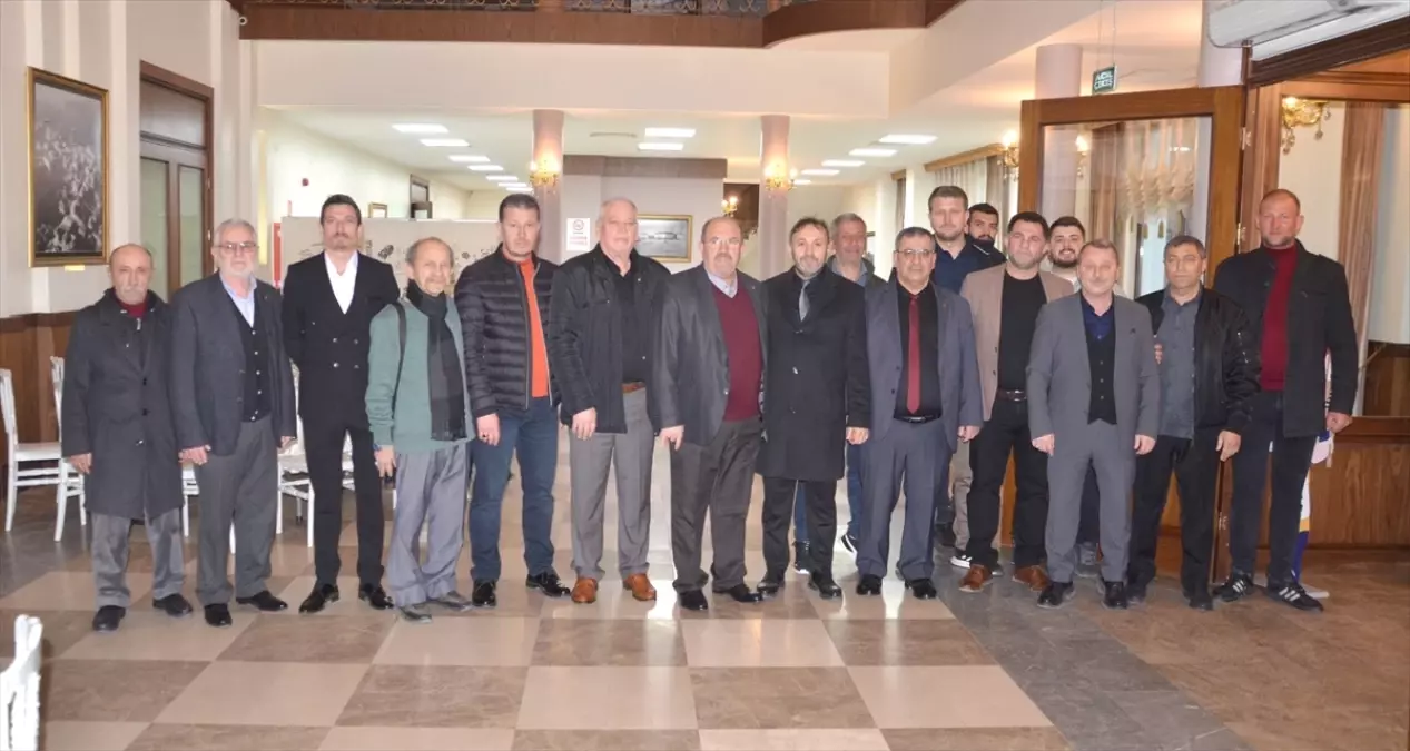 Karamürsel’de Esnaf ve Kooperatifler Bir Arada 8. İftar Programı