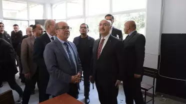 Deprem sonrası Buldan sokakları