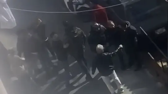 Motokurye çarpan araç