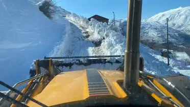Siirt’te Kar Yağışı Sonrası 20 Köy Yolu Tekrar Açıldı