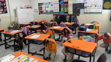 Bolu Yeniçağa’da Okullarda Senkron Afet Tatbikatı Gerçekleştirildi
