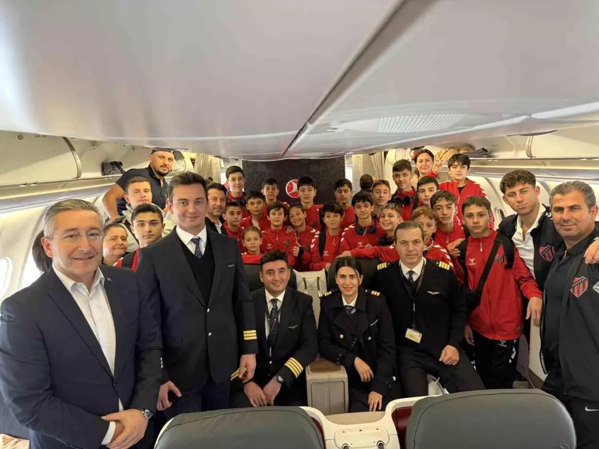 Kuşadası Küçükada Spor Kulübü'nden Türkiye'ye Mutlu Dönüş