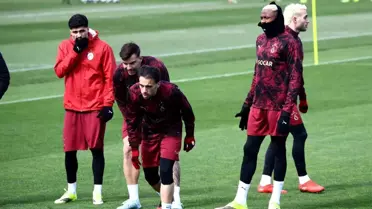 Galatasaray sahadaki antrenman görüntüsü