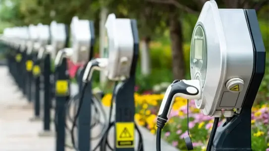 Türkiye’de Şarj İstasyonu Sayısı Çifte Katlandı: Hızlı Şarj Altyapısı Güçleniyor