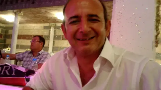 İzmir'de Taksi Şoförü Ücret Tartışması Sonrası Silahlı Saldırıyla Hayatını Kaybetti