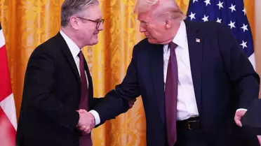 İngiltere, Trump'ın Askeri Üs Tartışması Sonrası Akdeniz'e İkinci Gemiyi Gönderiyor