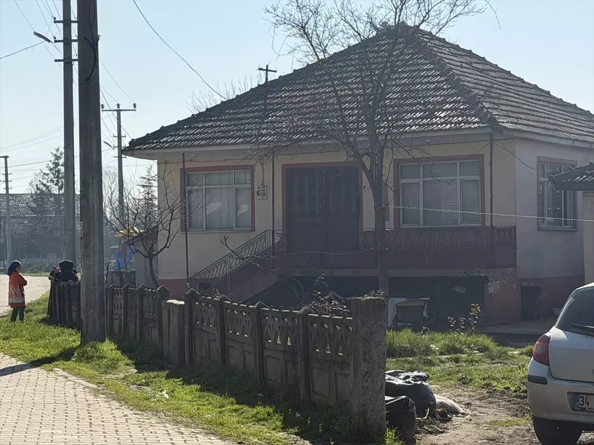 Düzce'de Sobadan Sızan Karbonmonoksit Gazı: 1 Ölü, 3 Yaralı