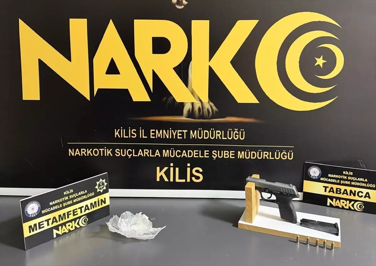 Kilis'te Uyuşturucu Operasyonu: 4 Şüpheli Tutuklandı, 80 Gram Madde Ele Geçirildi
