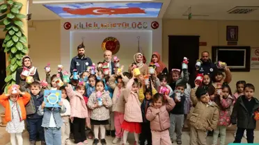 Kilis'teki Kur'an Kursu Öğrencileri, Gazze'deki Yetimlere 50 Bin Lira Destek Topladı