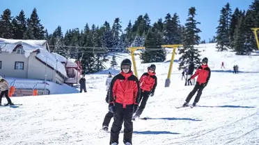 Uludağ’da Jandarma Arama Kurtarma Timleri 1180 Olayı Başarıyla Çözdü
