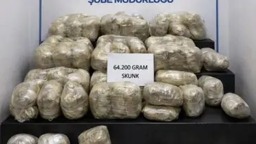 Hakkari'de 64 Kilogram Uyuşturucu Ele Geçirildi: 4 Şüpheli Tutuklandı