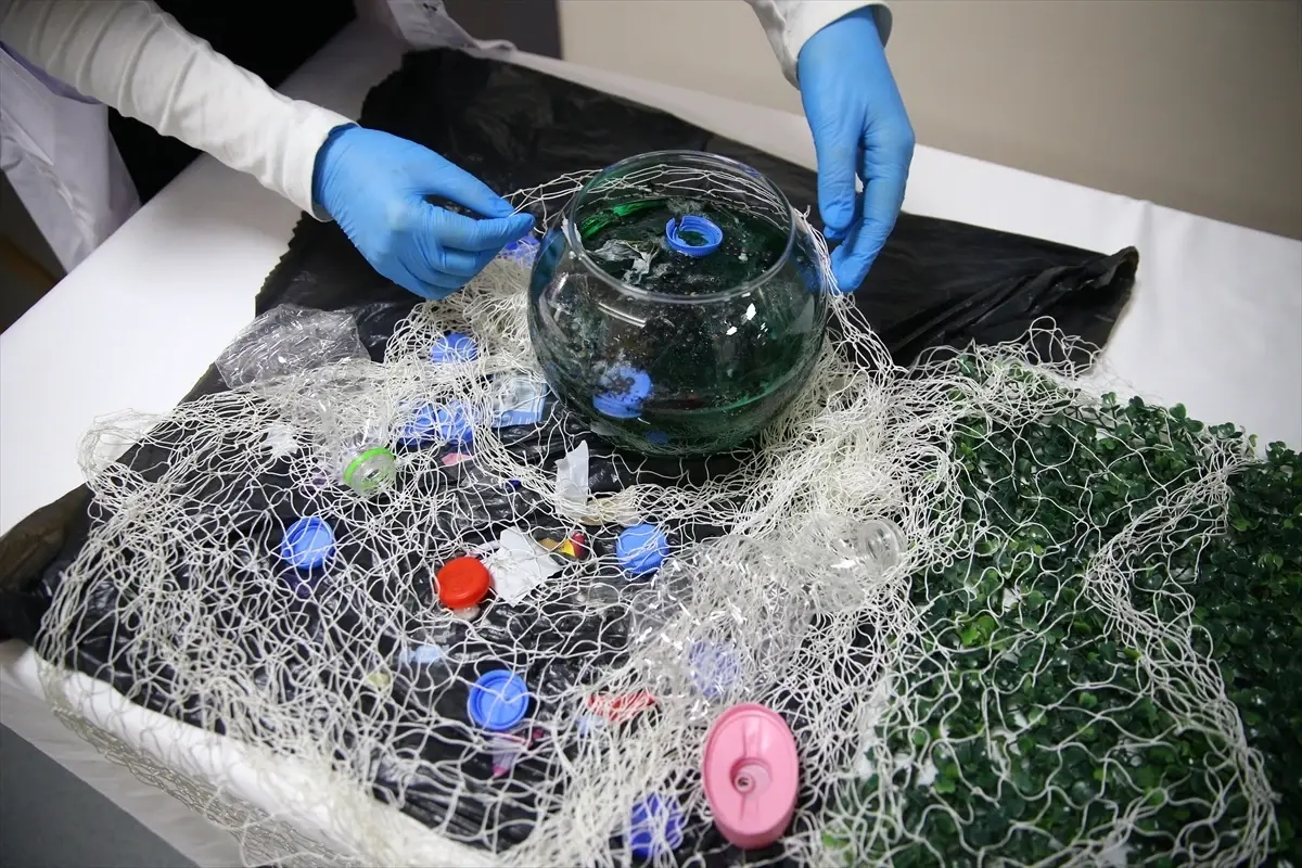 Adana’da Geri Dönüşüm Sanatı: Öğrencilerin 300 Eseri Sergilendi