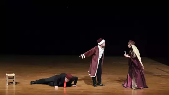 NEVÜ Sahnesinde 'Tahir ile Zühre' Yeniden Canlandı