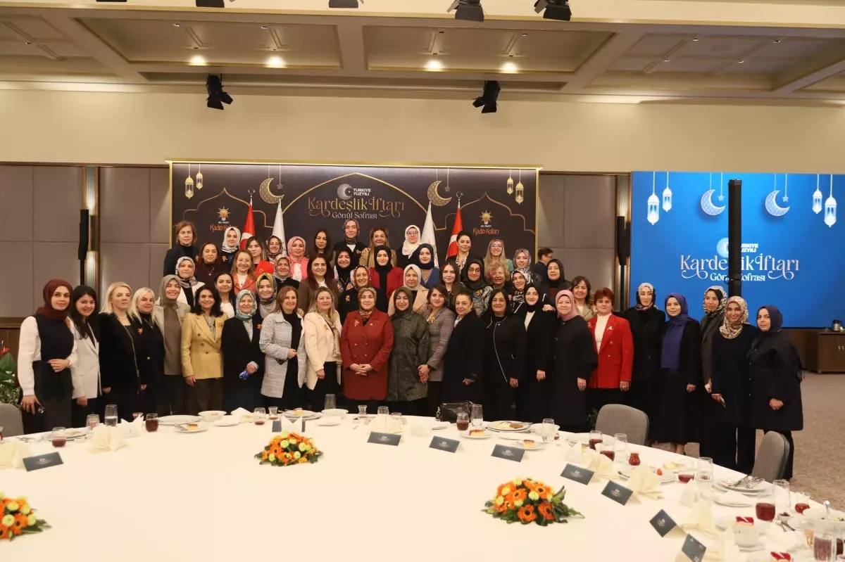 Kadınların Siyasette Eşit Temsiline Dair Çarpıcı Açıklamalar