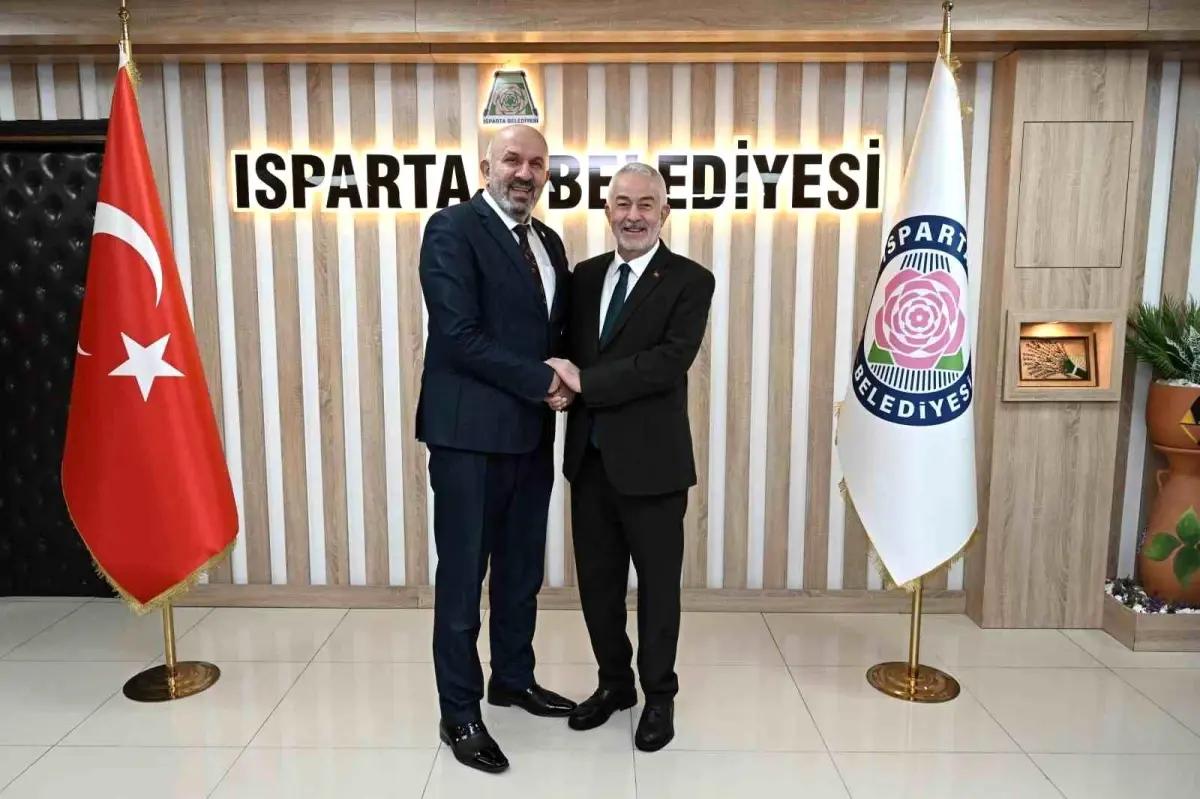 Isparta’da Muhtarlar Konfederasyonu Heyeti: Yerel Yönetimle İş Birliği Güçleniyor