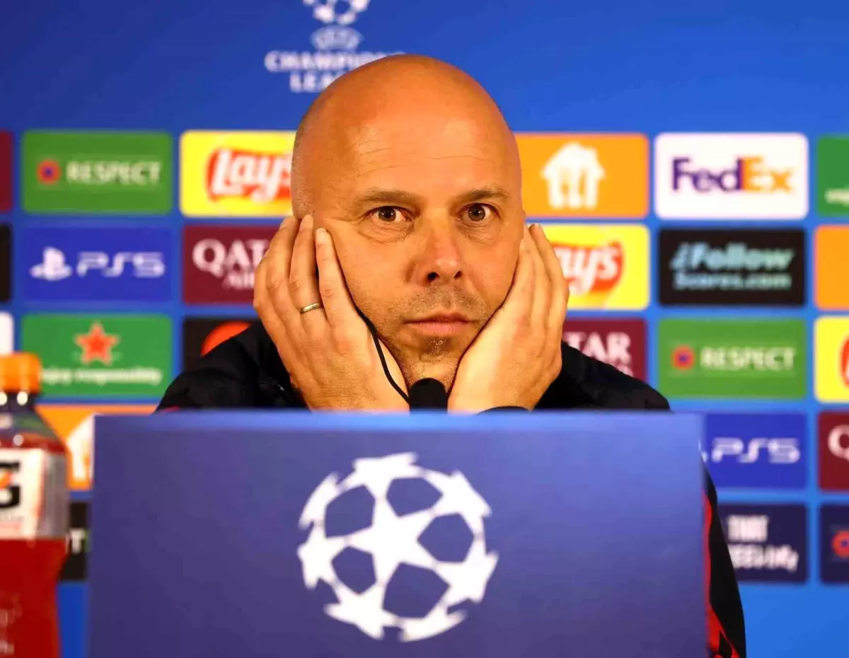 Arne Slot Galatasaray Maçına Hazırlıklarını Açıklıyor