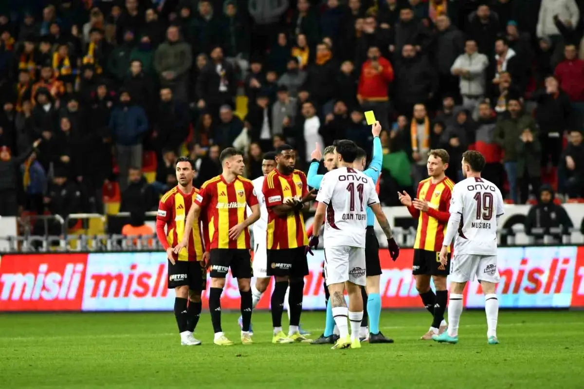Kayserispor, 3 Hafta Sonunda Trabzonspor'a 1-3 Yenildi
