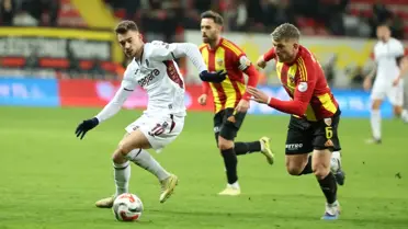 Trabzonspor, Kayserispor'u 3-1 Yendi; Zirve Yarışı Devam Ediyor