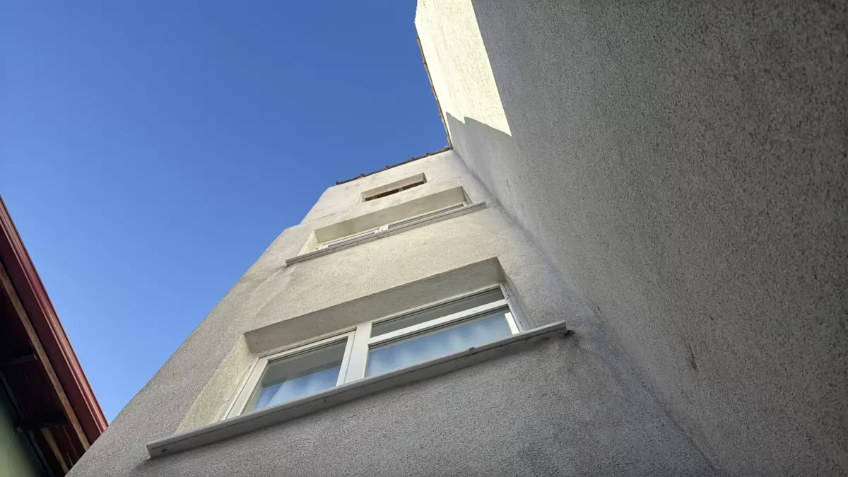 Kütahya’da Babasının Attığı İnşaat Demiri 44 Yaşındakini Hayata Veda Ettirdi