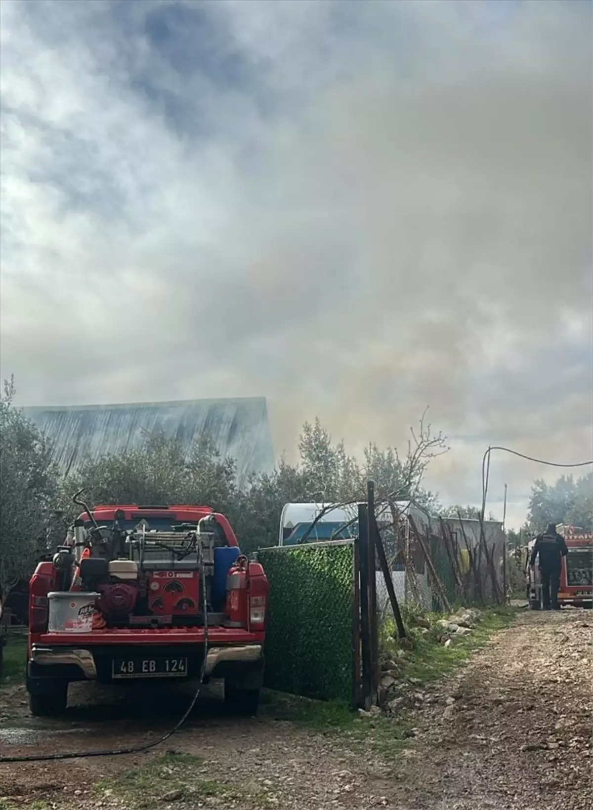 Fethiye’de Bungalov Yangını Kontrol Altına Alındı: İtfaiye Hızlı Müdahale Etti