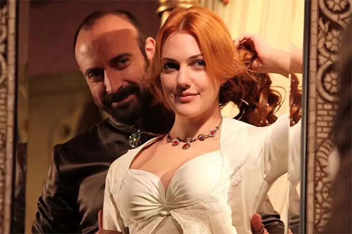 Halit Ergenç ve Meryem Uzerli 15 Yıl Sonra 'İmroz’da Bahar' Filminde Buluşuyor