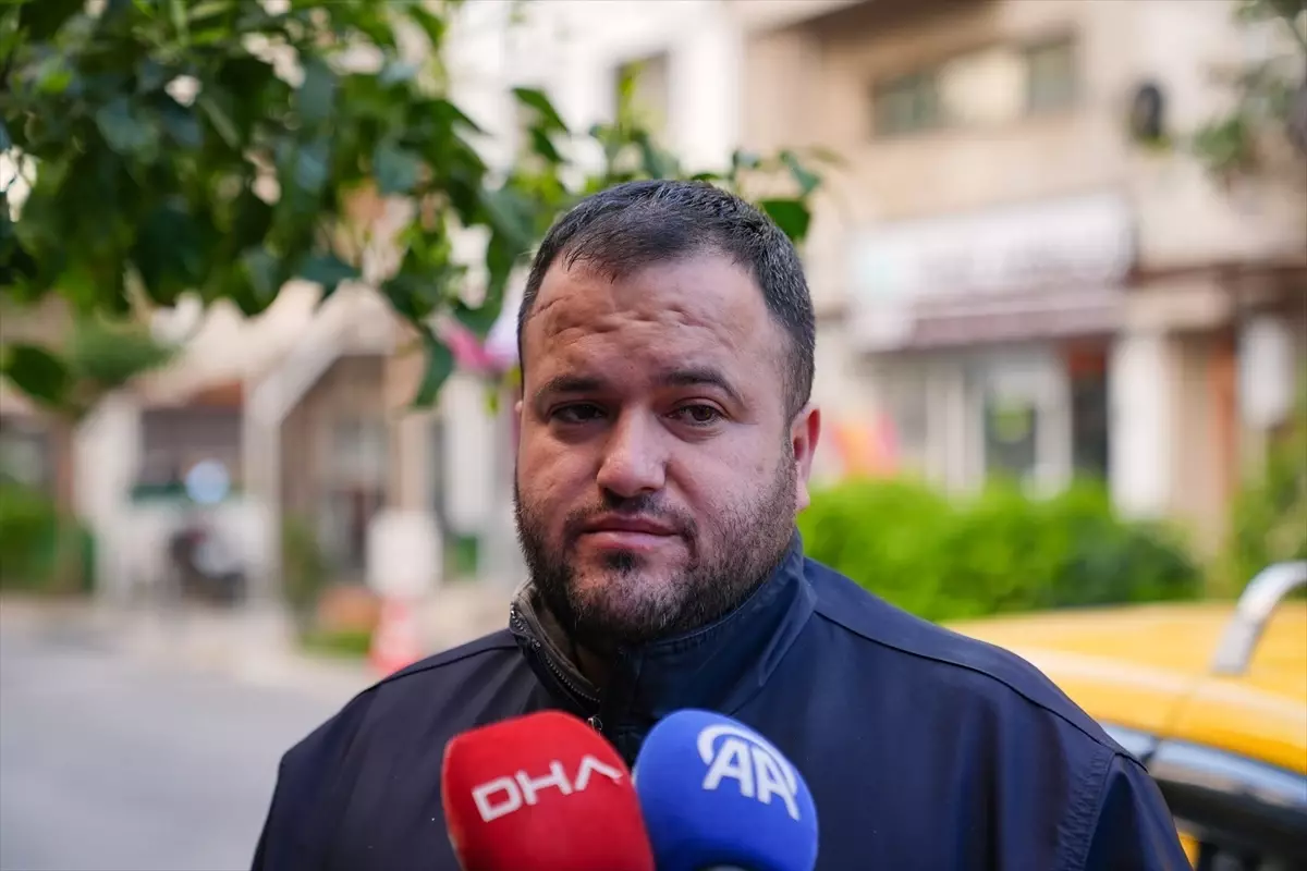 İzmir'de Ücret Anlaşmazlığı Sonrası Taksici Cinayeti: Cenaze Töreni ve Sonrası