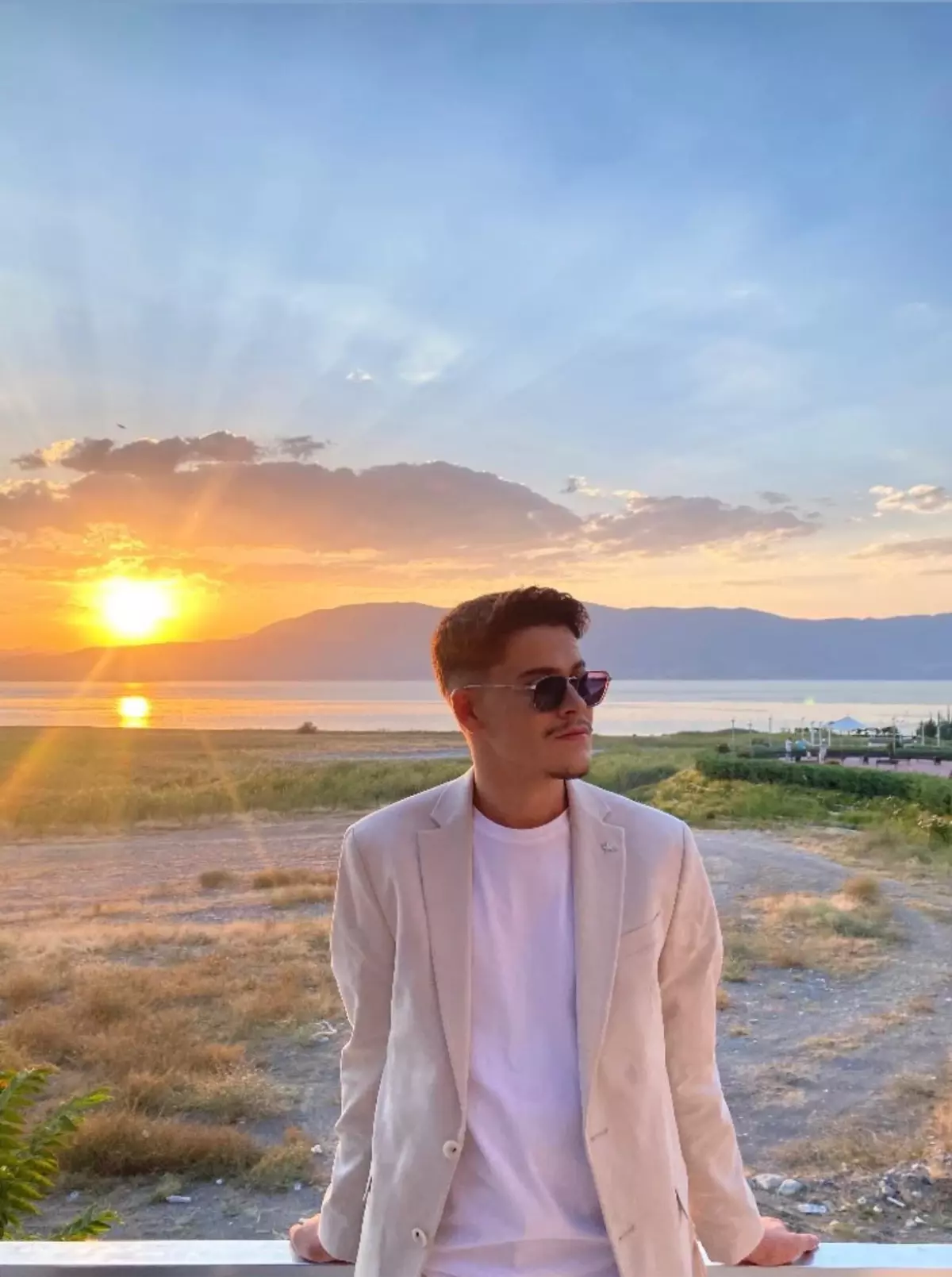 Bucak'ta Üniversite Öğrencisi Trafik Kazası: Bartu Efe Zengin Hayatını Kaybetti