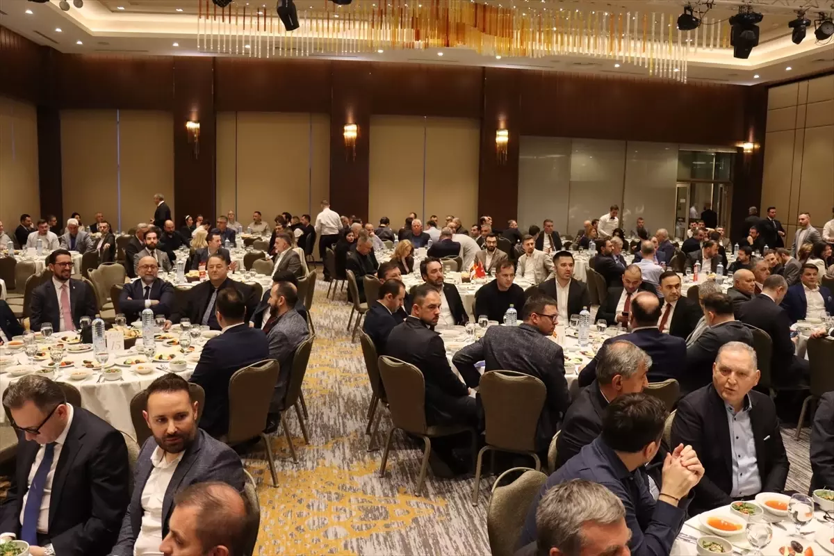 Makedonya’da Üsküp’te Düzenlenen Görkemli İftar Programı Türkiye-Makedonya Dostluğunu Pekiştirdi