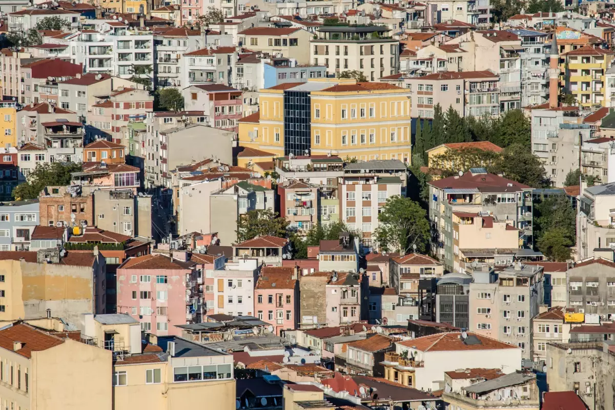 TOKİ'den İstanbul’da 100 Bin Konut Kura Çekimi İçin Geri Sayım: Son Tarih ve Başvuru Sonuçları Açıklandı