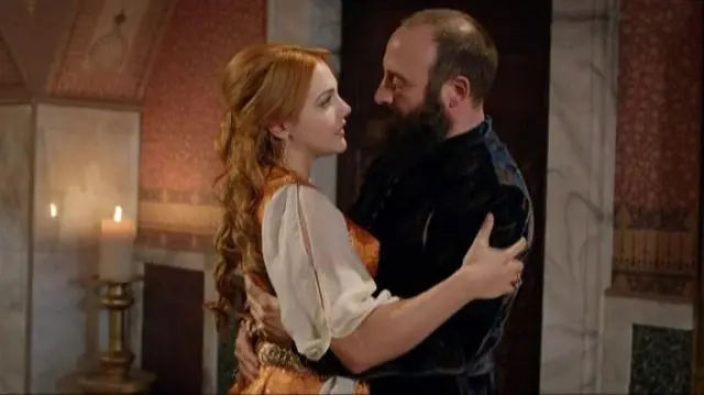 Halit Ergenç sette