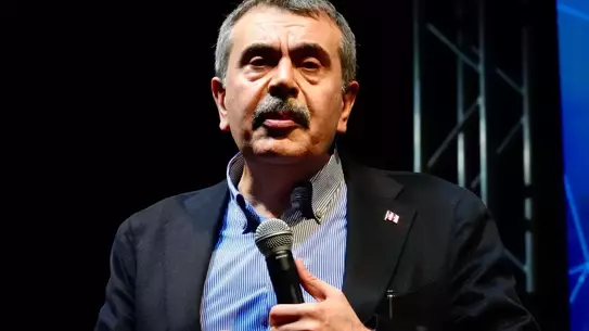 Bakan Tekin: Üniversiteye Başlama Yaşı 15'e Düşebilir, Eğitimde Yeni Modeller Masada