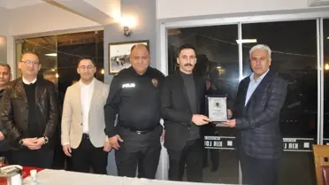 Beydağ Emniyet Müdürlüğü'nde Ramazan İftar Programı ve Emekli Polis Plaketi