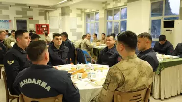 İftar programında Kaymakam İmrak ve jandarma personeli