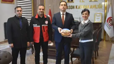 Toplantı sırasında sunulan Sason balı örnekleri