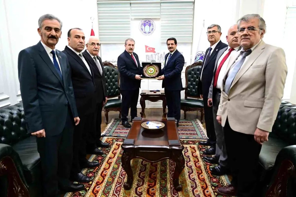 BBP Genel Başkanı Destici, Malatya’da Battalgazi Belediye Başkanı Taşkın’ı Ziyaret Etti