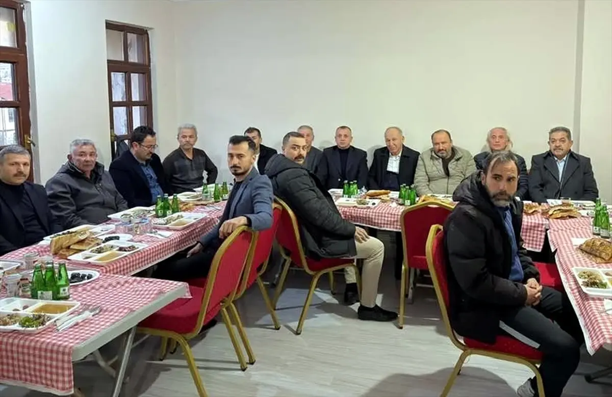 Beypazarı'nda Ülkü Ocakları'ndan Ramazan İftar Buluşması