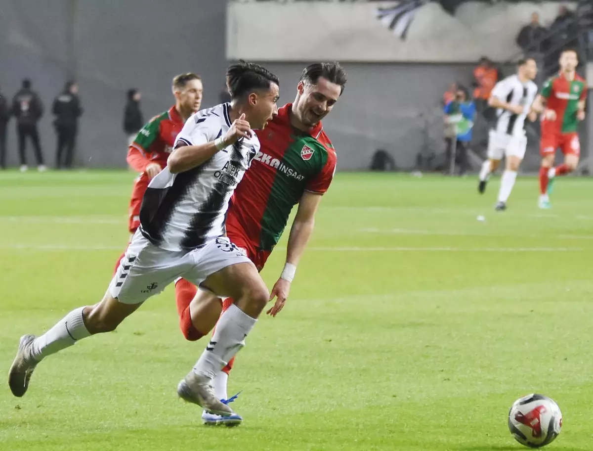 Altay, Balıkesirspor Maçı Öncesi Sakat Oyuncular İçin Yoğun Çalışma Başlattı