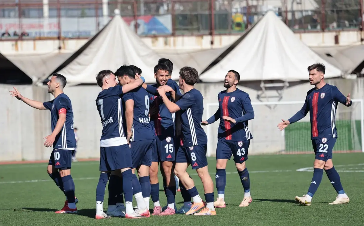 Altınordu, Karaman FK’yı Evinde Konuk Ediyor: 1 TL Biletle Kritik Maç