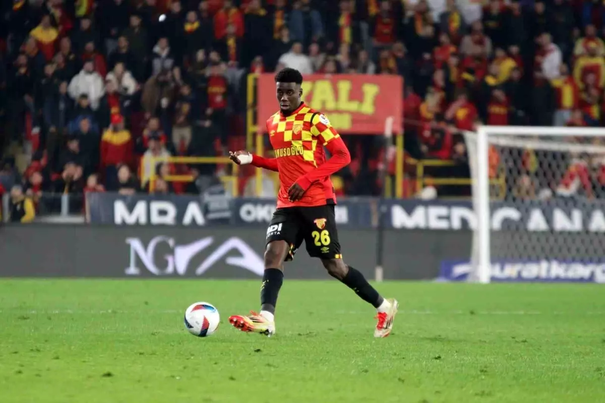 Malcom Bokele'nin Sağlık Durumu İyi: Göztepe Savunması Hızla Güçleniyor