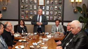 Toplantı sırasında Şadi Özdemir