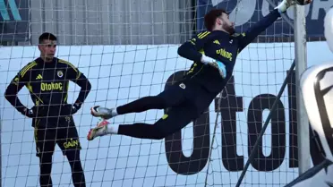 Fenerbahçe oyuncuları antrenmanda