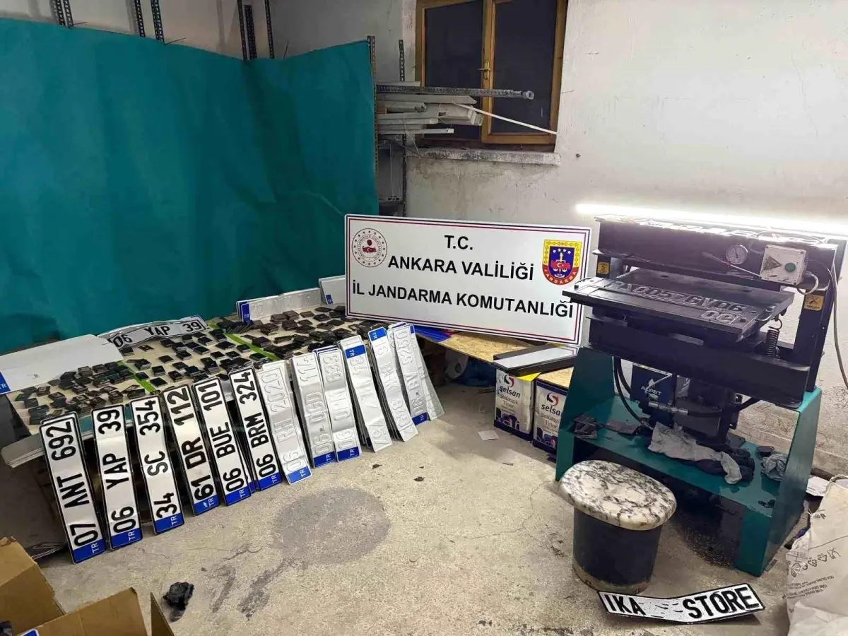 Keçiören'de 4 Milyon TL'lik Sahte Plaka Üretim Tesisi Çökertildi