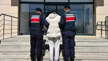 Kırıkkale’de Jandarma Operasyonu: İki Hükümlü Yakalandı ve Cezaevine Gönderildi