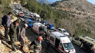 Uçuruma düşen işçi servisi