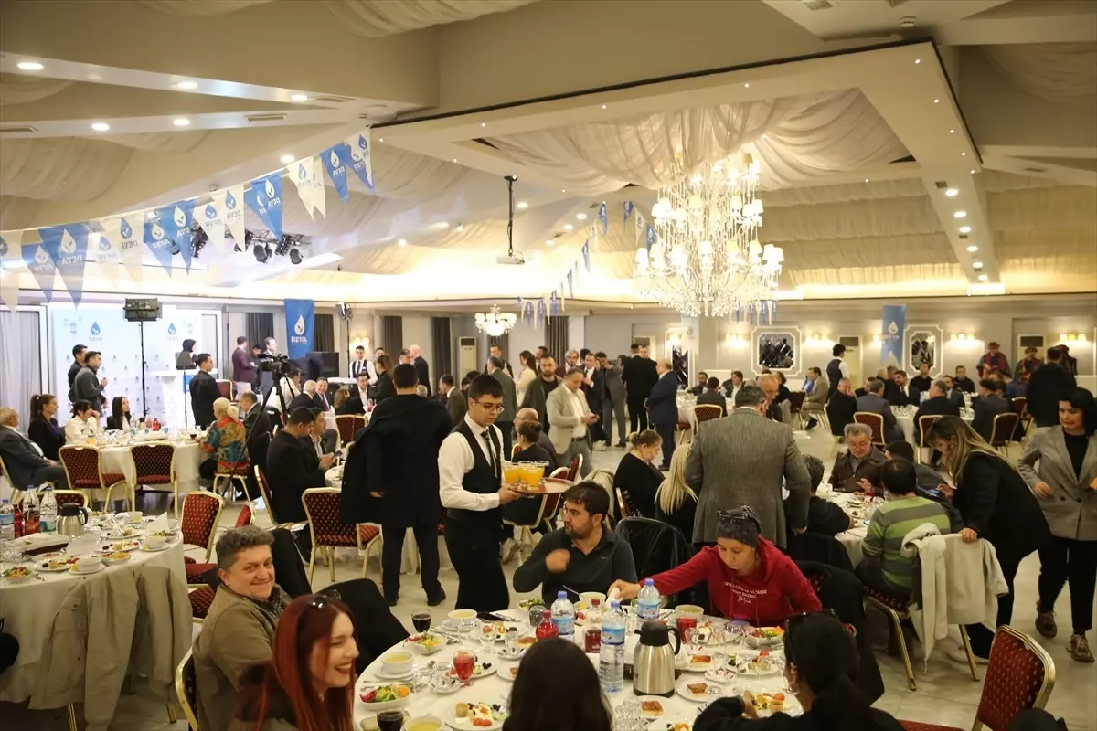 Ali Babacan, Aydın’da İftar Etkinliğiyle Yerel Medyayla Buluştu