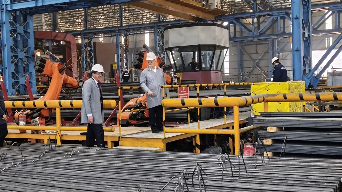 Zeybekci, Türkiye'nin Küresel ve Avrupa Ekonomisindeki Yeni Hedeflerini Açıkladı